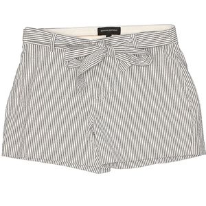 NWOT Banana Republic striped tie front shorts